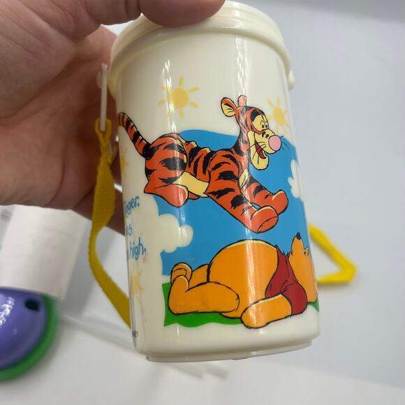 Disney Zak Designs Pooh & Tigger 16 oz Twist Straw Lid Canteen W Strap NOS - Picture 8 of 9